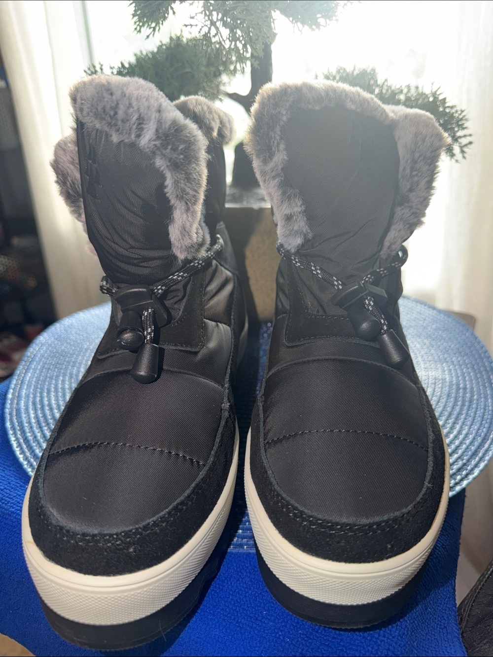 Cougar Black Winter Ankle Boots with Gray Faux-Fur Collar